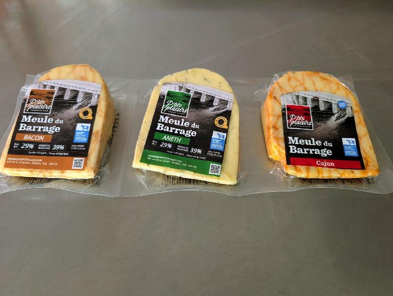 Trio de fromages sans lactose (Bacon, Aneth, Cajun) 450 g