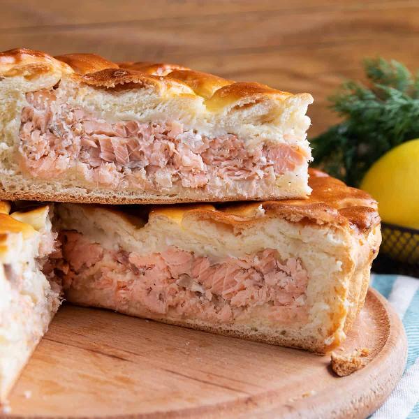 Paté au saumon avec sauce aux oeufs 400 g