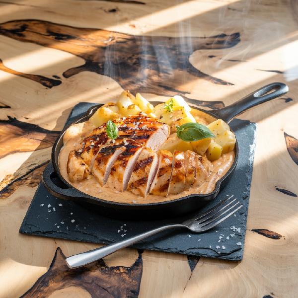 Poitrine de volaille sauce italienne crémeuse sur nouilles aux oeufs 400 g