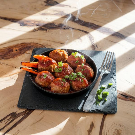 Boulettes de bœuf sauce rouge patates et légumes 400 g