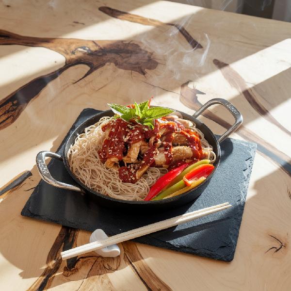 1D2 - Poulet Général Tao avec vermicelles au riz 400 g
