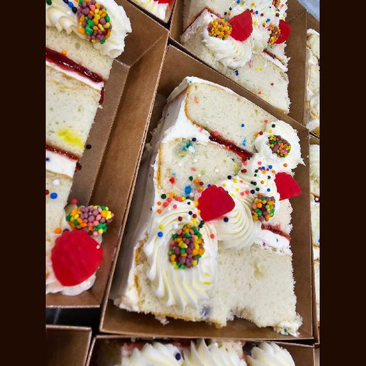 Nany en Mode Fête - 2 Parts de gâteau de fête (2) 270 g