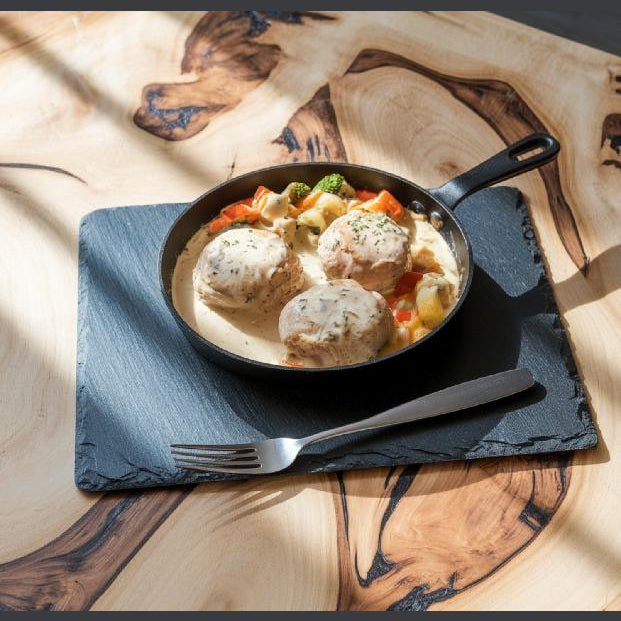 Tournedos de poulet créme pesto, nouilles aux oeufs et légumes 400 g
